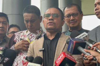 Kuasa hukum ungkap jaksa sempat tawarkan damai ke Roy dan dr Tifa, 22 Juni 2026.