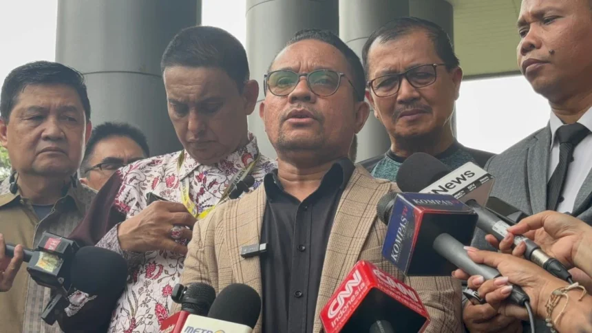 Kuasa hukum ungkap jaksa sempat tawarkan damai ke Roy dan dr Tifa, 22 Juni 2026.