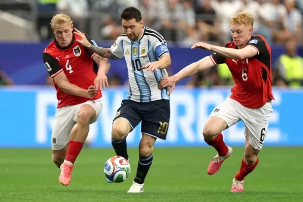 Lionel Messi bidik rekor Diego Maradona di Piala Dunia