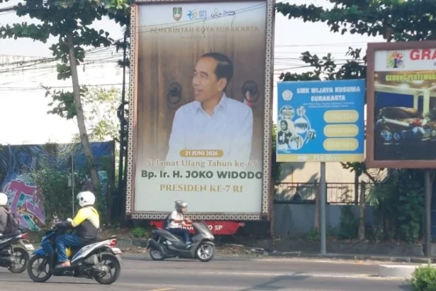Baliho ucapan selamat ultah ke Presiden Jokowi.