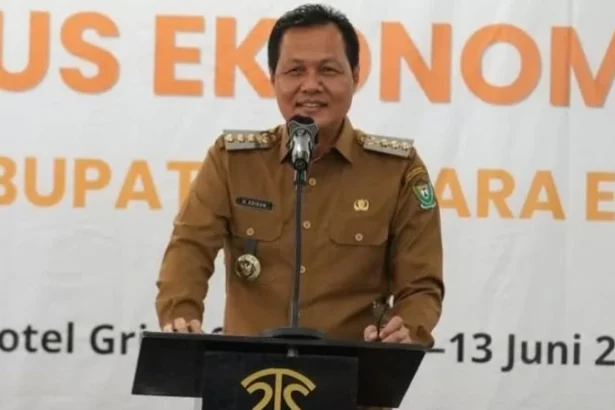Bupati Muara Enim, Edison.