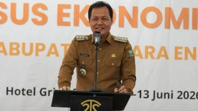 Bupati Muara Enim, Edison.