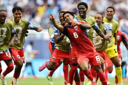 Cape Verde jadi salah satu tim yang mendapat keuntungang dari Hydration Break. (Foto: FIFA).