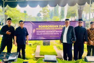 Peringati HUT ke-18, Kongres Advokat Indonesia (KAI) ziarah ke makam para pendiri organisasi