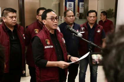 Dirtipidnarkoba Bareskrim Polri Brigjen Eko Hadi Santoso menjelaskan kronologi penangkapan DPO Frans Antoni. (Sumber: Istimewa)