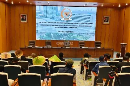 Audiensi petani dan anggota parlemen di DPR, Senin, 22 Juni 2026.
