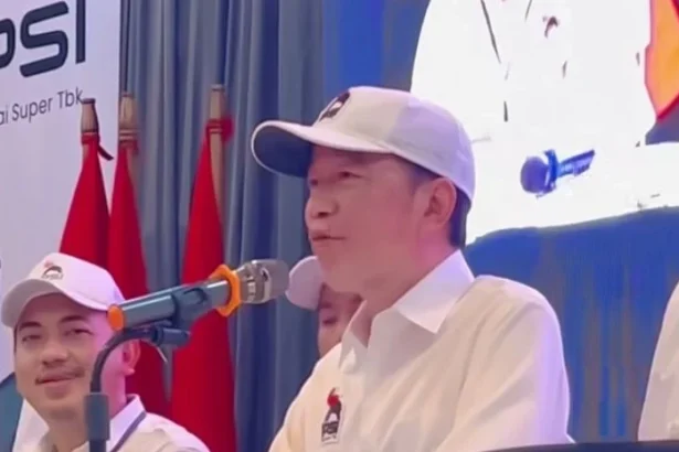 Presiden ke-7 RI Joko Widodo atau Jokowi bersama PSI safari politik di Lampung. (Foto: IG PSI).