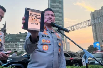 Kabid Humas Polda Metro Jaya Kombes, Pol. Budi Hermanto di Bundaran HI, Jakarta.