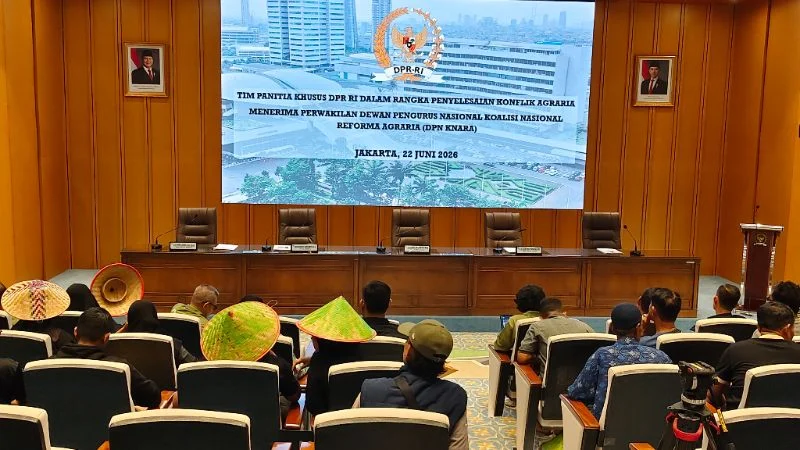 Koalisi Nasional Reforma Agraria (KNRA) mencurahkan kegelisahannya di hadapan pimpinan DPR RI dan Panitia Khusus.
