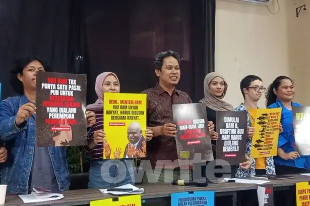 Koalisi Masyarakat Sipil merespons soal revisi UU HAM, 25 Juni 2026 di kantor YLBHI, Jakarta Pusat.