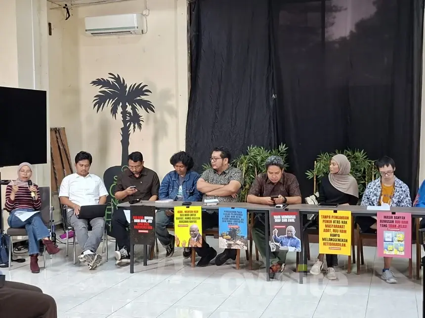 Koalisi Masyarakat Sipil merepons perihal revisi UU HAM, 25 Juni 2026, di YLBHI, Jakarta Pusat.
