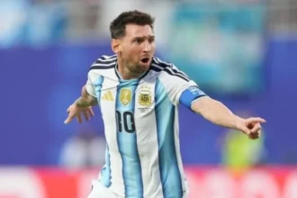 Lionel Messi selebrasi usai cetak gol ke gawang Aljazair di Piala Dunia 2026.