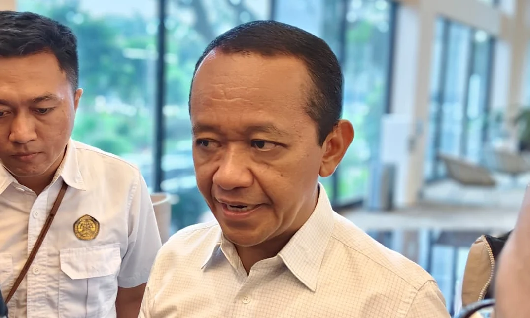 Menteri ESDM Bahlil Lahadalia di Kantor Kemenko Perekonomian (sumber: Owrite/Anisa Aulia)