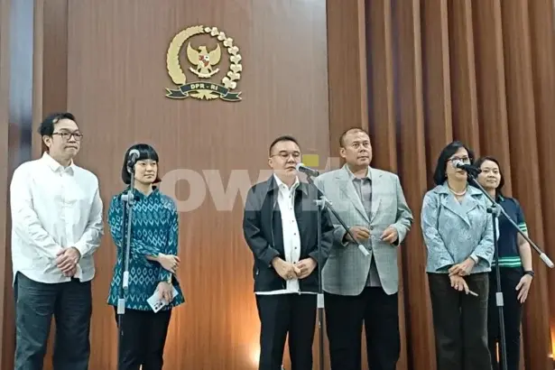 Wakil Ketua DPR RI Sufmi Dasco Ahmad mengumumkan kesepakatan penerapan tarif komisi baru untuk layanan transportasi roda dua