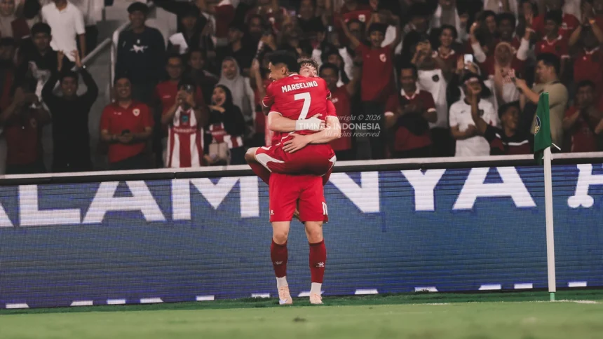 Selebrasi dari pemain Timnas Indonesia, Ole Romeny dan Marselino Ferdinan