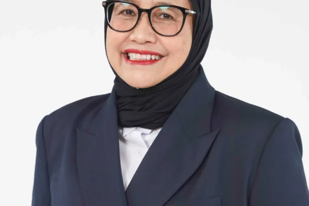 Potret Nanik S. Deyang.