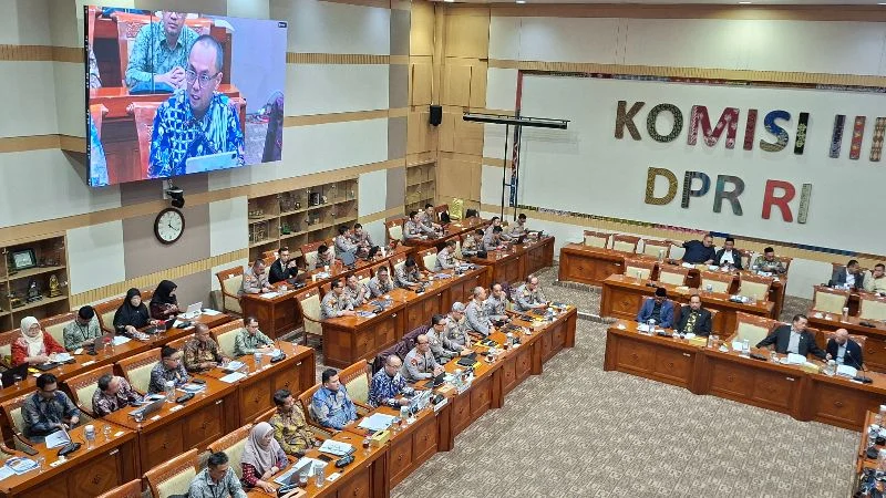 Komisi III DPR rapat dengan PPATK terkait pagu anggaran tahun 2027.