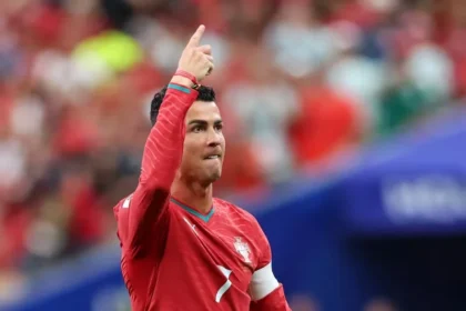 Cristiano Ronaldo bungkam kritik dengan performa apik saat Portugal gilas Uzbekistan Lima gol tanpa balas