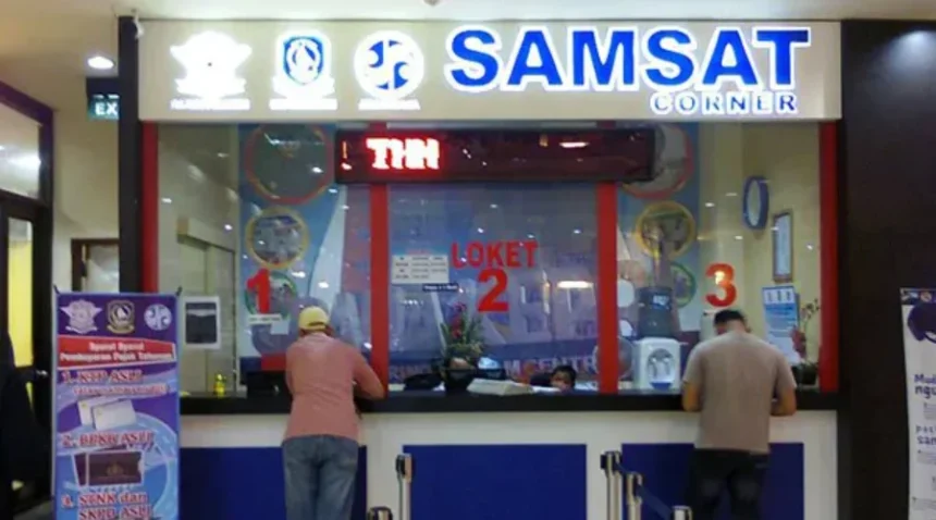Loket pelayanan Sistem Administrasi Manunggal Satu Atap (SAMSAT)