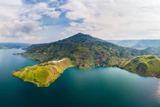 Danau Toba di Sumatera Utara