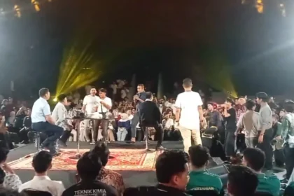 Insiden yang terjadi di Auditorium Joglo GIK - UGM saat diskusi bertemakan Pancasila Pemersatu Bangsa indonesi