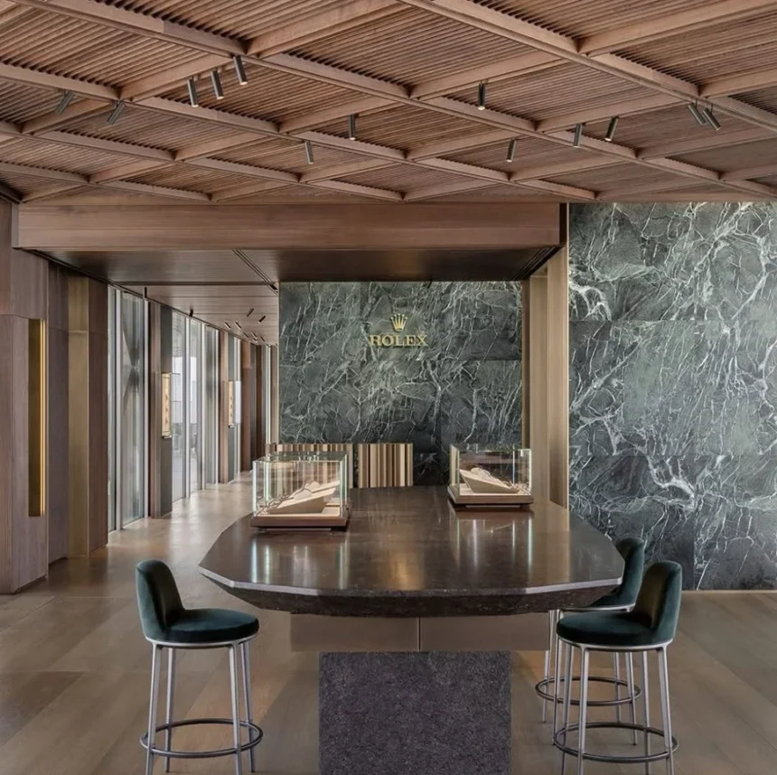 Design Interior Butik Rolex di Gunung Titilis, Swiss