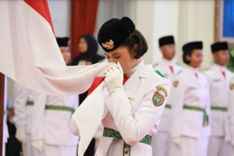 Ilustrasi Pasukan Pengibar Bendera Pusaka (Paskibraka) Tingkat Pusat