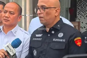 Direktur Penyidikan Jampidsus Kejagung Syarief Sulaeman Nahdi didampingi Kapuspenkum Anang Supriatna menyampaikan update permohonan JC tersangka korupsi MBG Sony Sonjaya, Selasa, 23 Juni 2026.