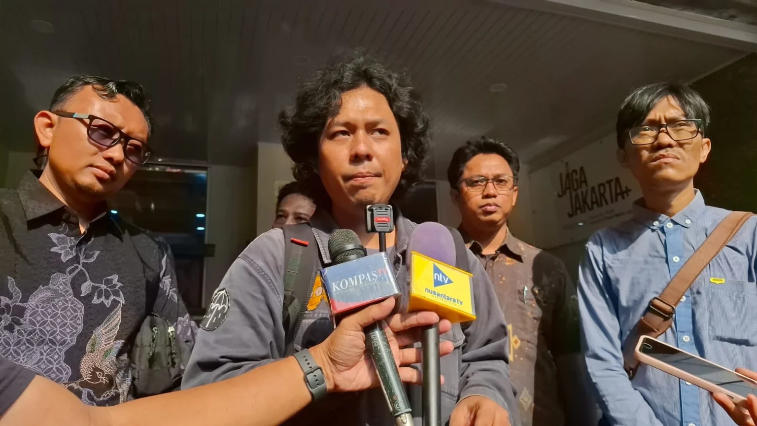 TAUD jalani pemeriksaan di Polda Metro Jaya kasus penyiraman air keras yang dialami Andrie Yunus.