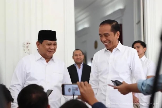 Presiden Prabowo Subianto dan Presiden ke-7 Joko Widodo saat konfrensi pers. Doc: Istanapresidenyogyakarta.