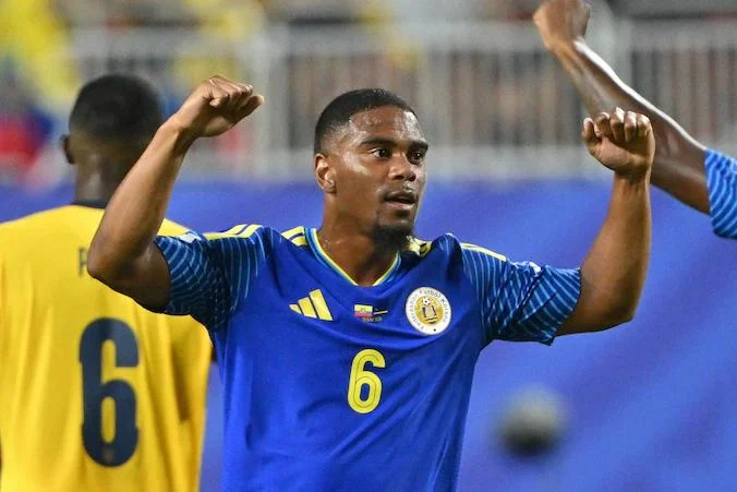 Godfried Roemeratoe pemain Curacao keturunan Indonesia