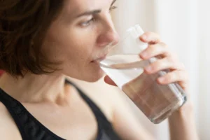 Minum air putih
