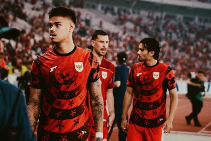 Pemain Timnas Indonesia, Mees Hilgers gabung latihan di Jakarta meski cedera