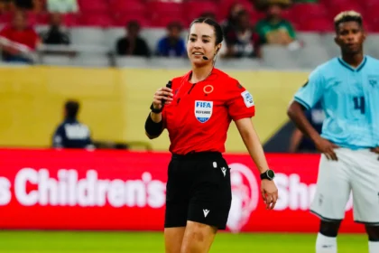 Katia Garcia merupakan wasit profesional asal Meksiko yang memperoleh lisensi FIFA pada 2019