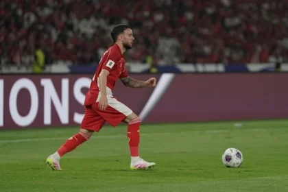 Bek Timnas Indonesia, Calvin Verdonk