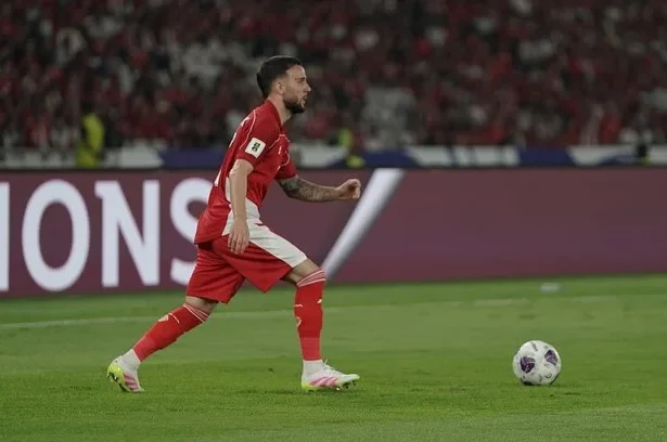 Bek Timnas Indonesia, Calvin Verdonk