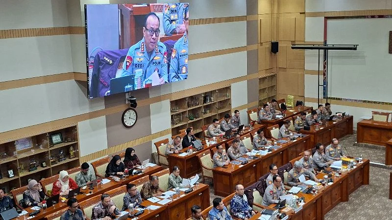Wakapolri Komjen Pol Dedi Prasetyo saat rapat pembahasan anggaran bersama Komisi III DPR RI, Rabu, 17 Juni 2026.