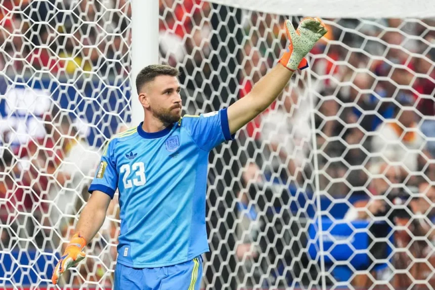 Kiper Spanyol Unai Simón