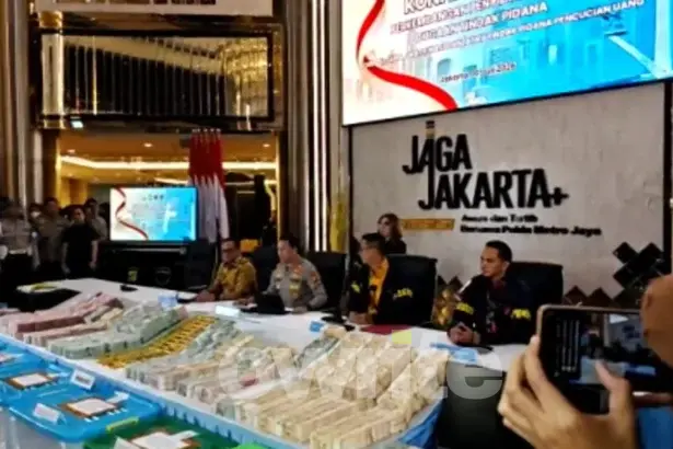 Konferensi pers tiga kasus korupsi yang ditangani Kortastipidkor dan Polda Metro Jaya, 10 Juli 2026.