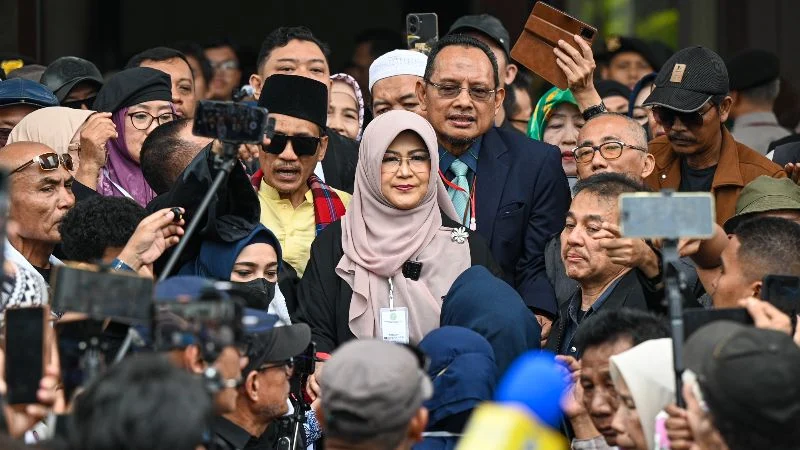 dr Tifauzia Tyassuma atau Dokter Tifa jalani sidang lanjutan di Pengadilan Negeri Jakarta Timur. ANTARA FOTO/Fauzan/bar