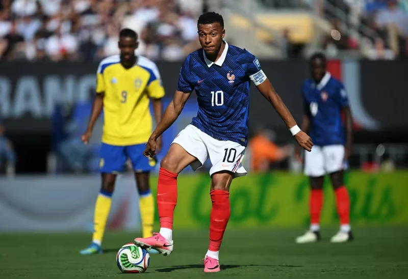 Kylian Mbappe pepet ketat Lionel Messi di daftar top skor Piala Dunia 2026