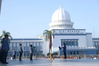 Gedung Giri Menang Pemkab Lombok Barat.