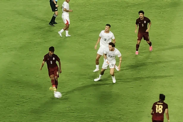 Timnas Indonesia menghadapi Kamboja