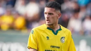 Bek Timnas Indonesia Justine Hubner.
