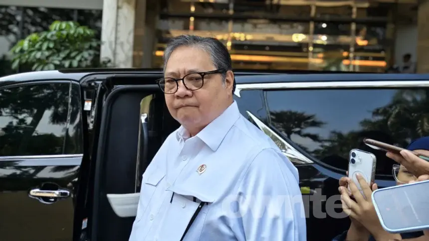 Menteri Koordinator Bidang Perekonomian Airlangga Hartarto di Kemenko Perekonomian (sumber: Owrite/Anisa Aulia)
