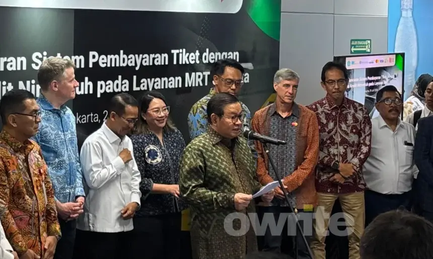 Gubernur DKI Jakarta Pramono Anung dalam konferensi pers di Jakarta, Jumat, 31 Juli 2026. (Sumber: Owrite/Syifa Fauziah)
