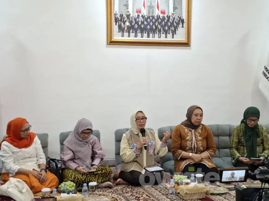Menteri Pemberdayaan Perempuan dan Perlindungan Anak Arifah Fauzi dalam konferensi pers Hari Anak Nasional di Jakarta, Kamis, 23 Juli 2026.
