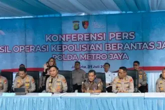 Konferensi pers hasil Operasi Brantas Jaya Polda Metro Jaya, 31 Juli 2026.