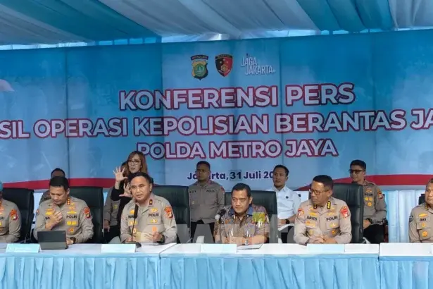 Konferensi pers hasil Operasi Brantas Jaya Polda Metro Jaya, 31 Juli 2026.