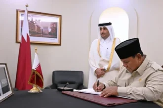 Presiden RI Prabowo Subianto mendatangi Kedutaan Besar atau Kedubes Qatar di Jakarta, Rabu, 15 Juli 2026.